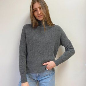 Everlane Charcoal Cashmere Turtleneck Sweater - Small